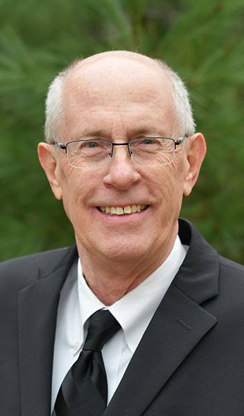 Paul Strot, CPA professional portrait, EDG CPA